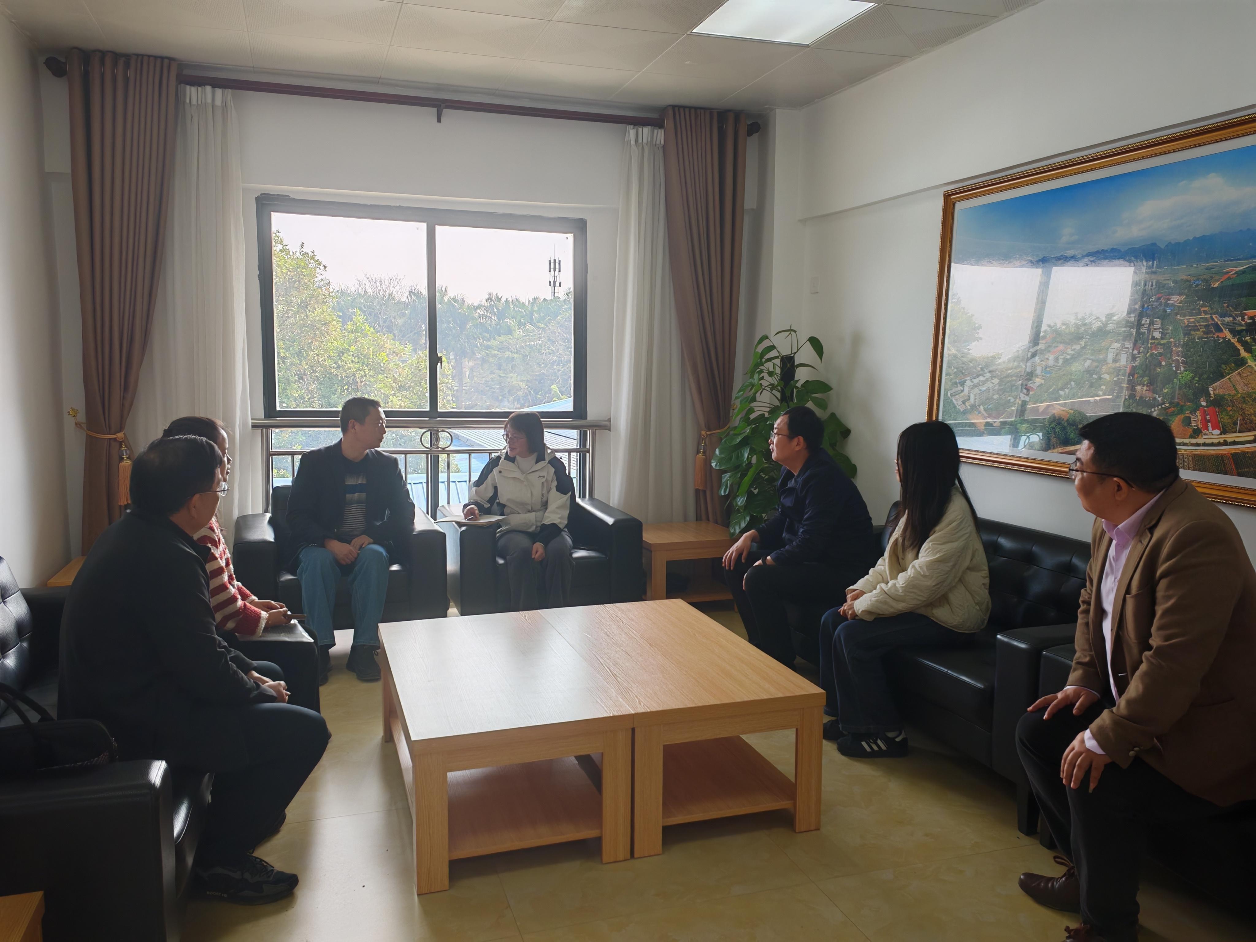 1738514930907203.jpg 1738514930907203.jpg